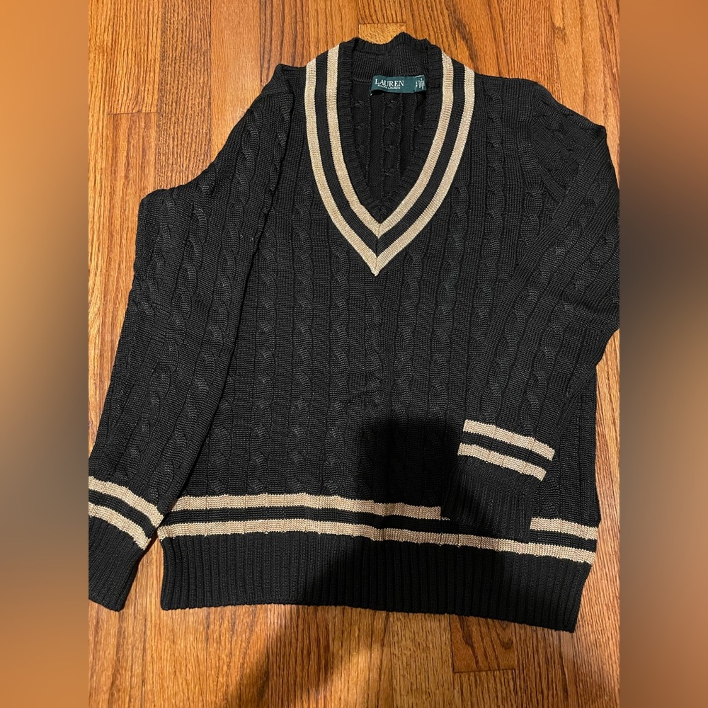 EUC Ralph Lauren sweater